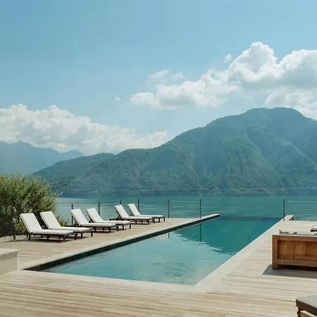 Relaxing Up To 12 Guests * Holiday home